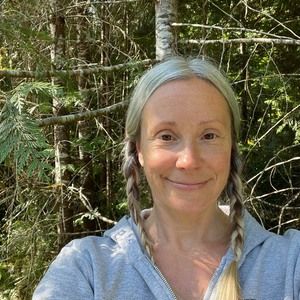 Meet your Posher, Rebecca